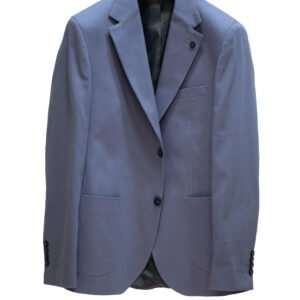 Steel blue blazer – smooth and modern.