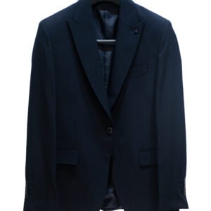 Dark navy blazer – classic formal essential.
