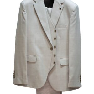 Off-white double-breasted suit – statement piece for luxury weddings and engagements.
