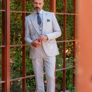 Men’s Beige Formal Suit | Three-Piece Classic Design
